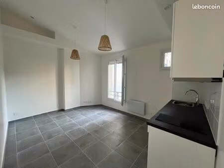 t2 rénové menilmontant
