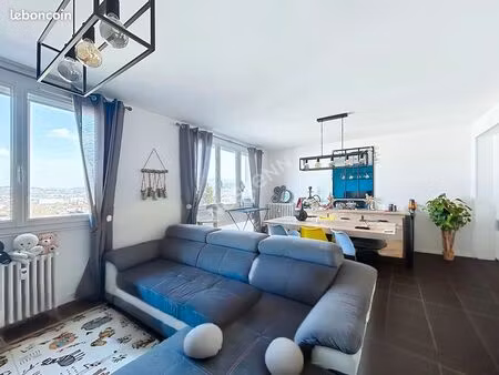 appartement 4 pièces 67 m²