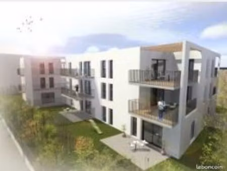 studio 1 pièce 28 m²