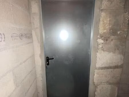cave 10 m² paris