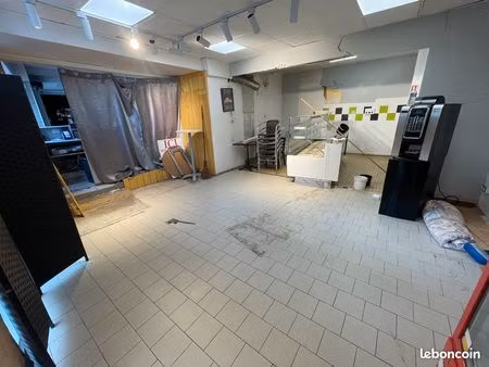 local commercial 40m2