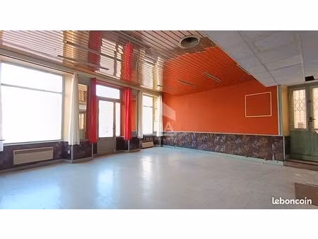 local commercial 73 m² le puy en velay