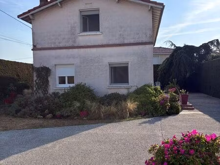 grande maison individuelle