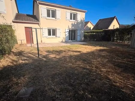 villa 4 pièces 99 m²