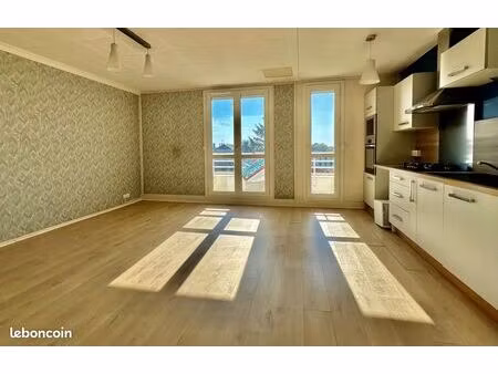 appartement 3 pièces 63 m²