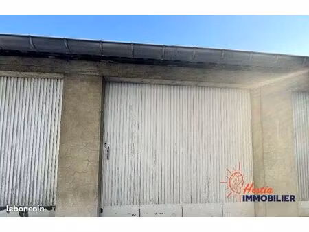 parking/box 16 m² reims