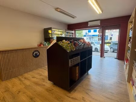 local commercial a louer