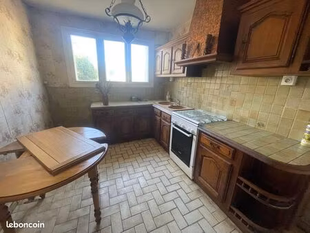 maison 6 pièces 84 m²