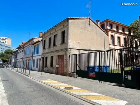 maison t5 130m² rue des arcs st cyprien 499000 euros fai