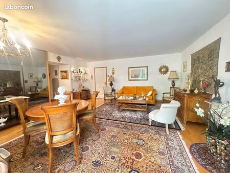 appartement 2 pièces 70 m²
