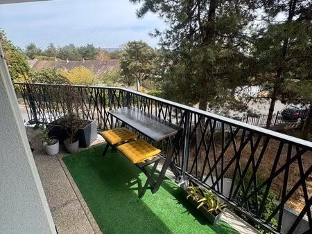 appartement t3 de 60 48 m² avec balcon et parking en sous-sol sécurisé– saint-herblain