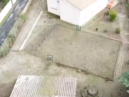 maison de plain-pied 98 m² + pièce de 25 m² – terrain 1 350 m² en impasse