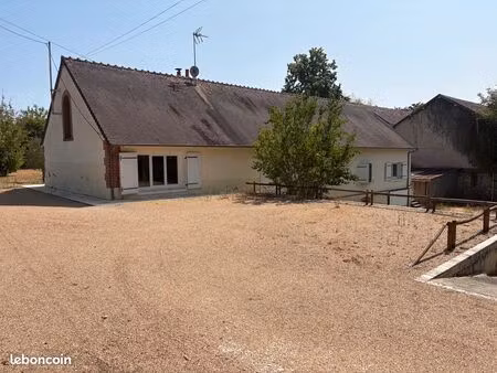 maison chitenay