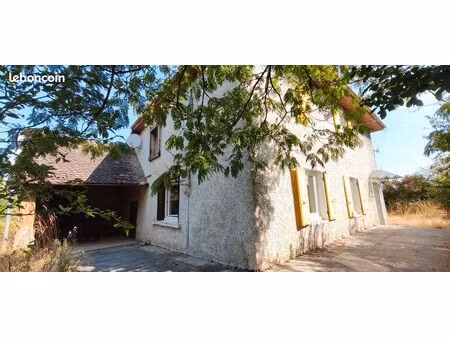 belle dauphinoise les avenieres 165 m²  30 mn chambery