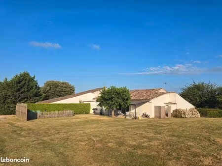 propriété 5 pièces 121m²
