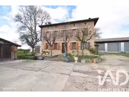 maison 5 pièces 159 m²