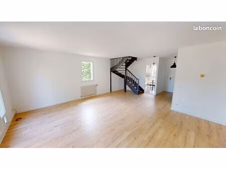 maison 5 pièces 140 m²