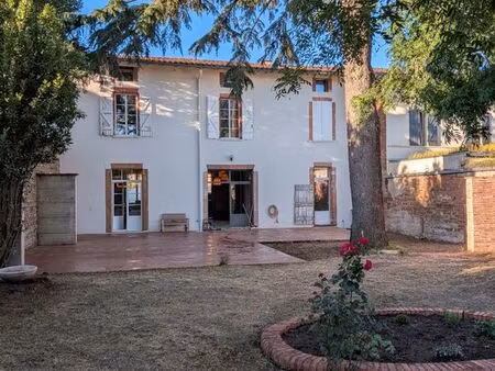 maison familiale 260m²  chaque chambre avec salle d'eau indépendante  direct particulier