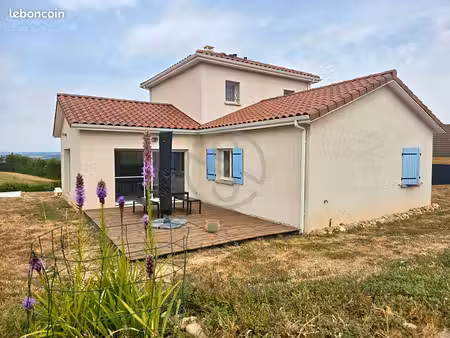 maison 6 pièces 121 m²