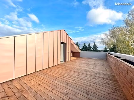 duplex 4 pièces 105 m²
