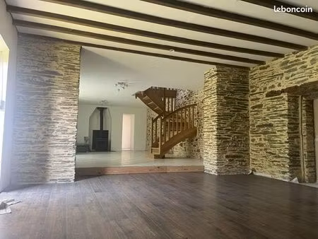 maison 6 pièces 137 m²