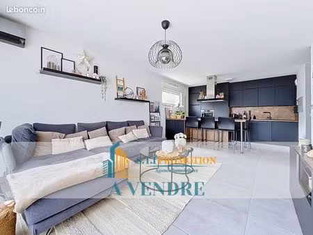 appartement 3 pièces 69 m²