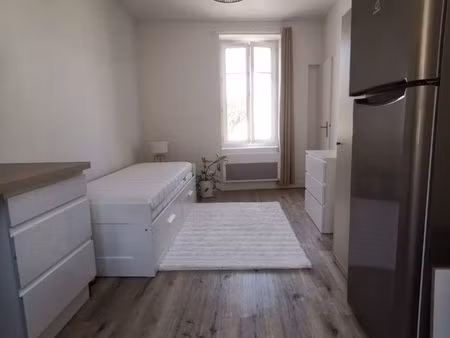 studio refait à neuf
