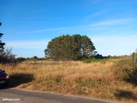 terrain bord de mer
