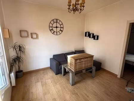 t2 43 m² – épernay centre – libre d'occupation