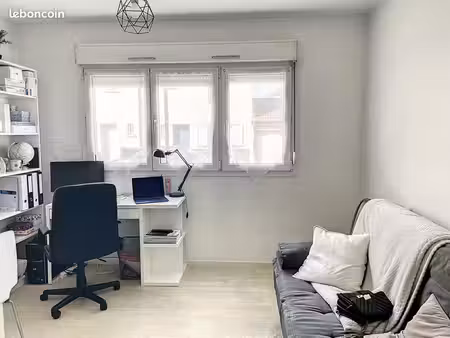 studio 1 pièce 19 m²