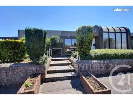 local 189 m²