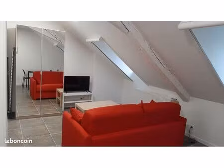 logement 24m² au sol tout compris (inclus les consommations : électricité  chauffage  wifi