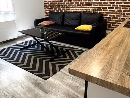 t2 meublé 29 m² – centre-ville orléans – tram à 50 m
