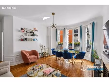 appartement 2 pièces 64 m²