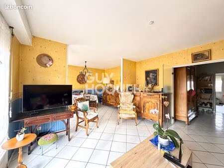 appartement 3 pièces 81 m²