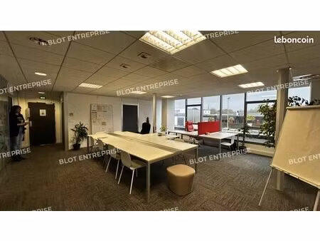 bureaux 219 m²