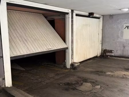 grand garage fermé et sécurisé carnot jacquard jean jaurès