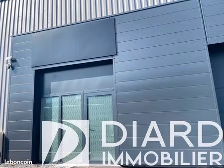 local 70 m² la bouexiere
