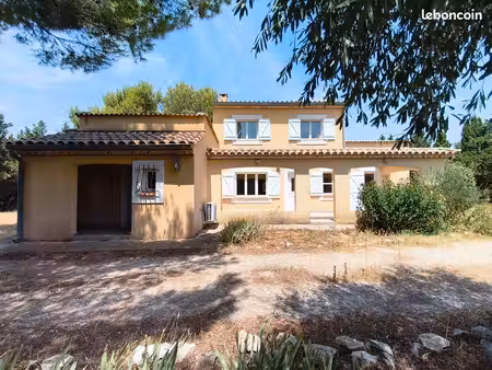 magnifique villa f7 de 179 m² sur terrain arboré de 5 500 m² – canet ( 35 km de montpellie