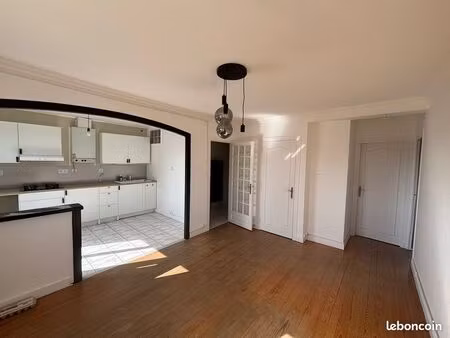 t3 avec garage - montplaisir