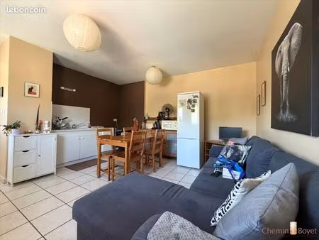 appartement 2 pièces 42 m²