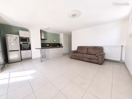 appartement 3 pièces 66 m²