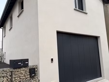 appartement 3 pièces 53 m²