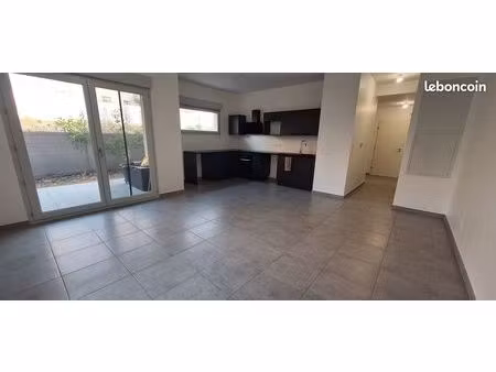 appartement 3 pièces 65 m²