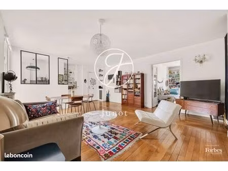 appartement 3 pièces 80 m²