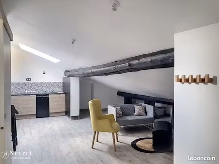 appartement 1 pièce 61 m²