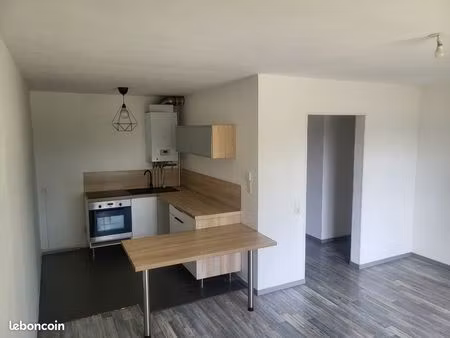 appartement 45m2 t2 avec balcon