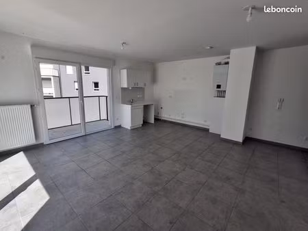 appartement 3 pièces 60 m²