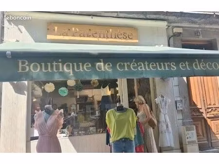 charmant petit magasin 50 m²