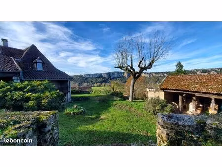 ensemble en pierres maison quercynoise 210 m² habitables